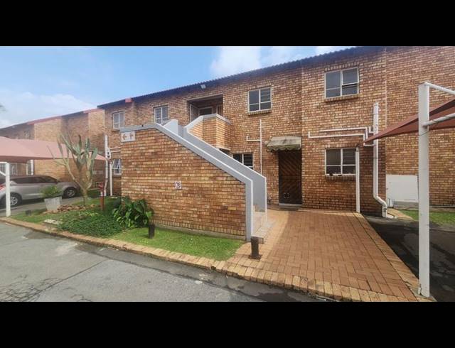 2 BEDROOM TOWNHOUSE FOR SALE IN LIEFDE EN VREDE